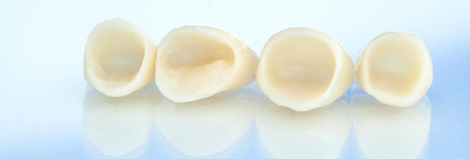 Dental crowns